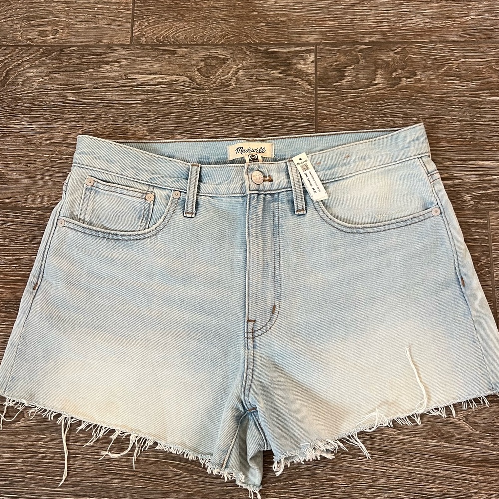 Madewell Relaxed Denim Shorts - Picture 2 of 3